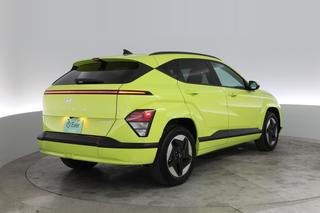 2024 Hyundai Kona Electric — photo 2 of 21