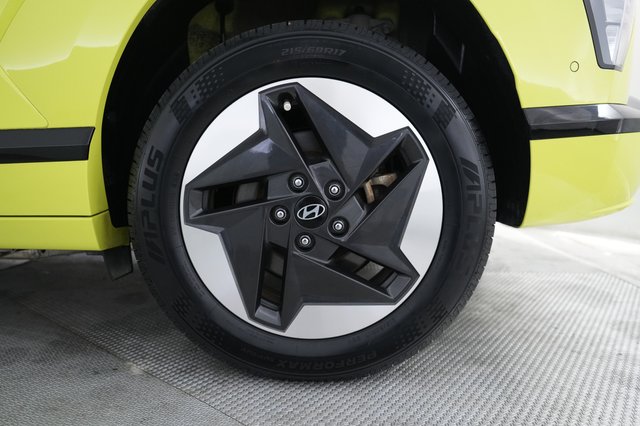 2024 Hyundai Kona Electric — photo 7 of 21