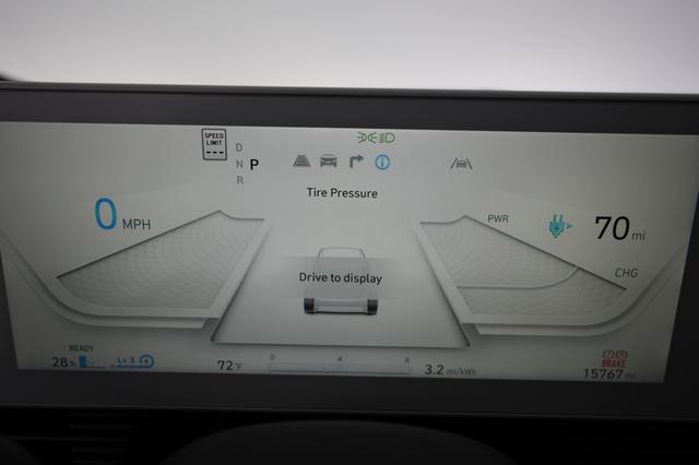 2024 Hyundai IONIQ 5 — photo 5 of 22