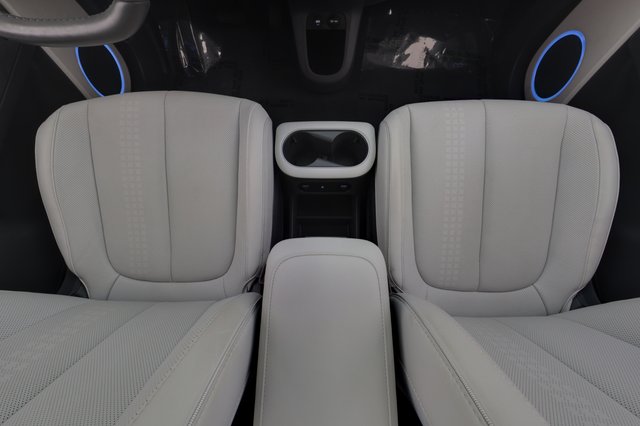 2024 Hyundai IONIQ 5 — photo 20 of 22