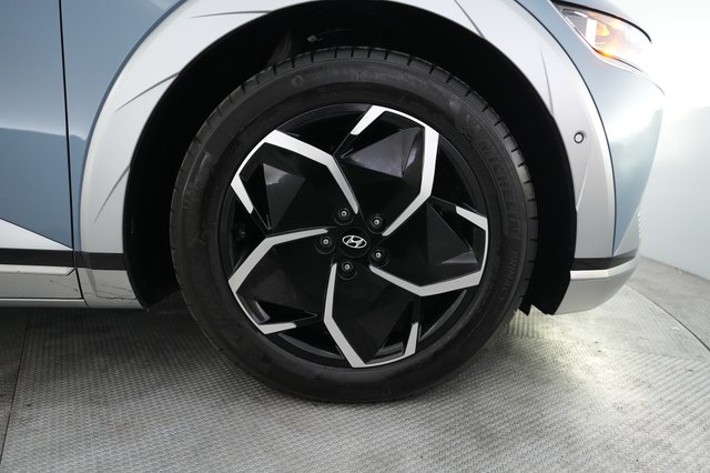 2024 Hyundai IONIQ 5 — photo 16 of 22