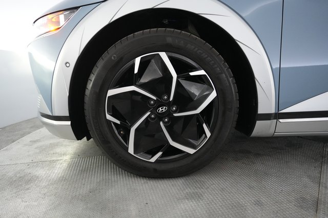 2024 Hyundai IONIQ 5 — photo 15 of 22