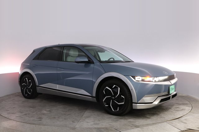 2024 Hyundai IONIQ 5 — photo 11 of 22