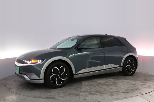 2024 Hyundai IONIQ 5 — photo 14 of 20