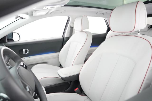 2024 Hyundai IONIQ 5 — photo 3 of 20