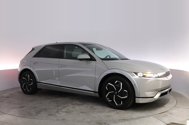 2024 Hyundai IONIQ 5 — photo 11 of 21