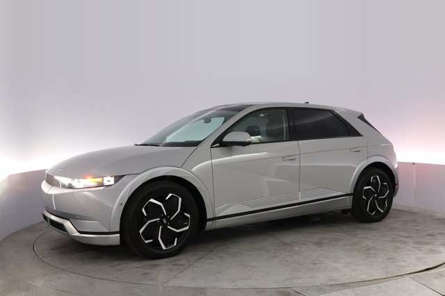 2024 Hyundai IONIQ 5 — photo 13 of 21