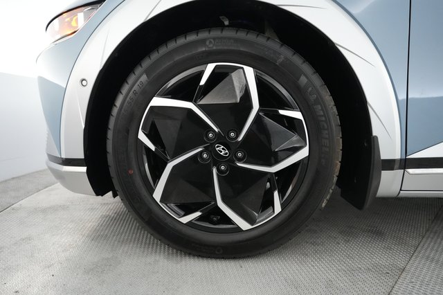2024 Hyundai IONIQ 5 — photo 15 of 24