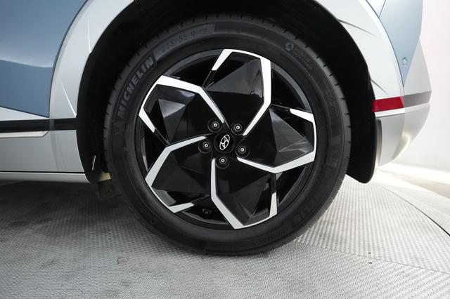 2024 Hyundai IONIQ 5 — photo 7 of 24