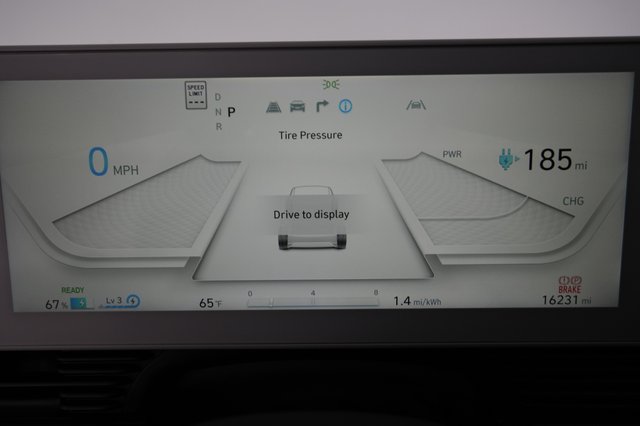 2024 Hyundai IONIQ 5 — photo 5 of 24