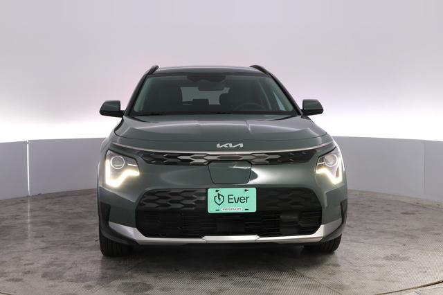 2025 Kia Niro EV — photo 9 of 21