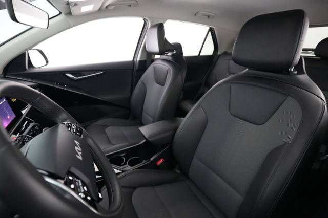 2025 Kia Niro EV — photo 3 of 21