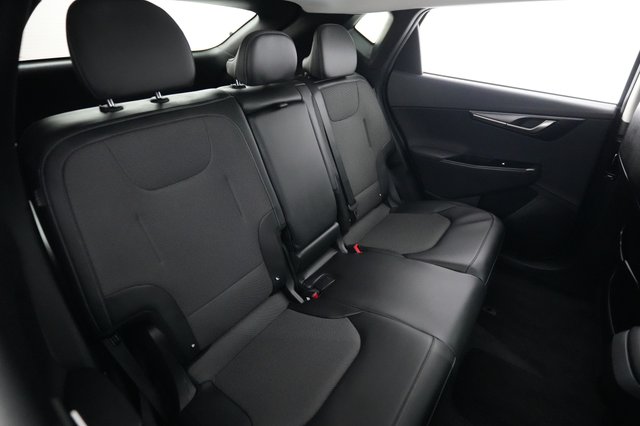 2025 Kia EV6 — photo 4 of 21