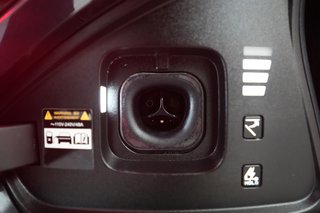 2025 Kia EV6 — photo 8 of 21