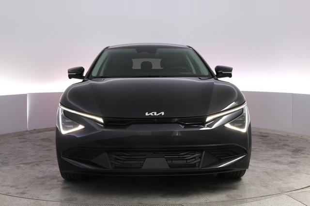 2025 Kia EV6 — photo 9 of 21