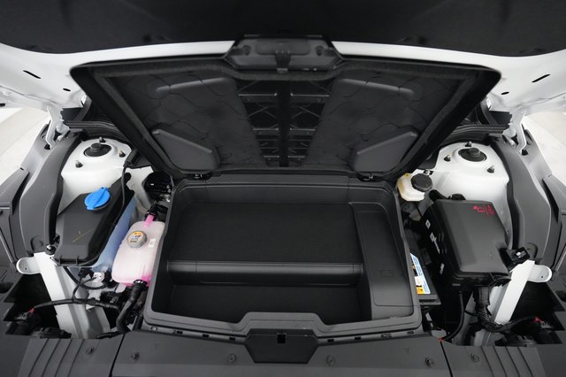 2025 Kia EV6 — photo 22 of 23