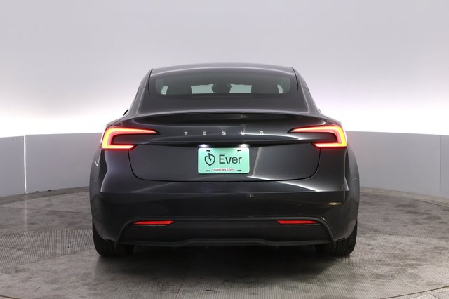 2025 Tesla Model 3 — photo 12 of 21