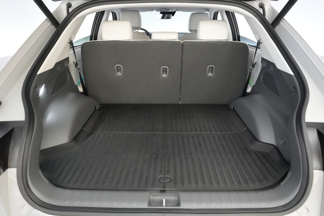 2025 Hyundai IONIQ 5 — photo 6 of 21