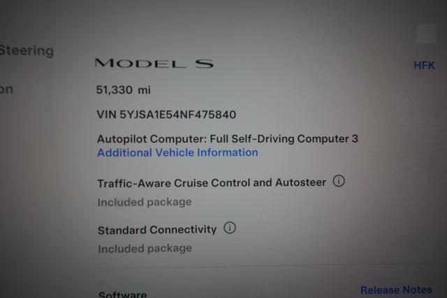 2022 Tesla Model S — photo 5 of 24