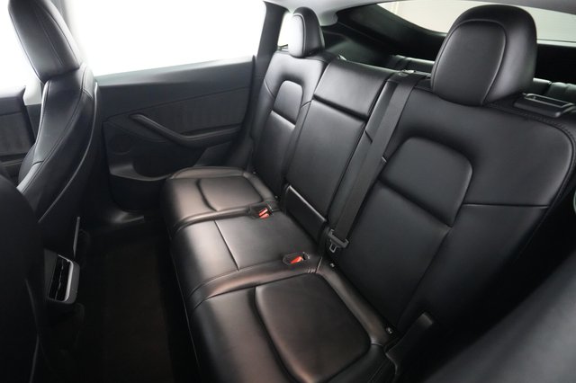 2023 Tesla Model Y — photo 19 of 24