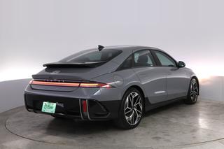 2023 Hyundai IONIQ 6 — photo 2 of 21