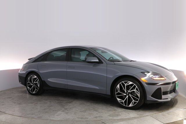 2023 Hyundai IONIQ 6 — photo 11 of 21