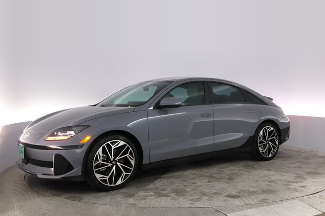 2023 Hyundai IONIQ 6 — photo 14 of 21