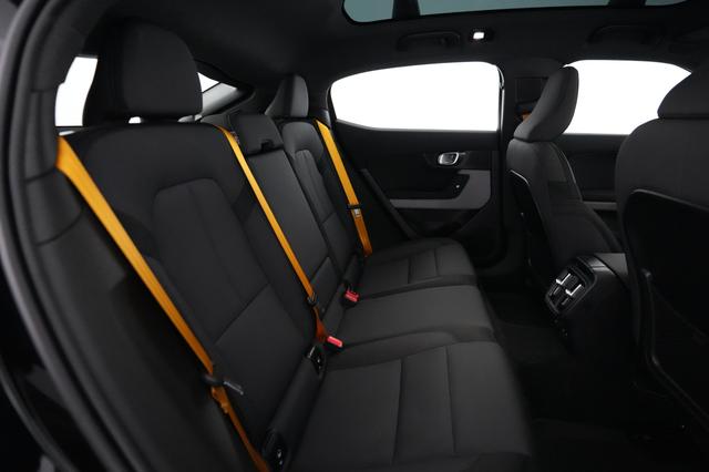 2023 Polestar 2 — photo 4 of 20