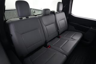 2023 Ford F-150 Lightning — photo 4 of 15