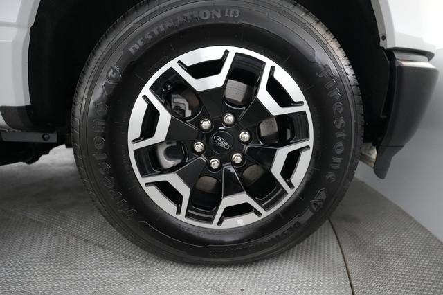2023 Ford F-150 Lightning — photo 10 of 15