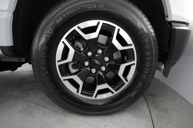 2023 Ford F-150 Lightning — photo 10 of 15