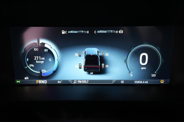 2023 Ford F-150 Lightning — photo 5 of 15