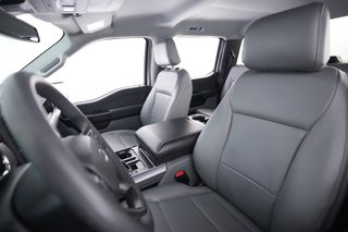 2023 Ford F-150 Lightning — photo 3 of 15