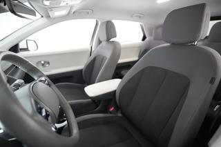 2024 Hyundai IONIQ 5 — photo 3 of 21