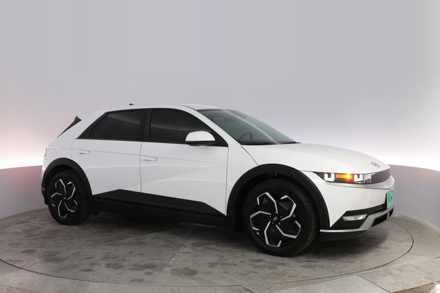 2024 Hyundai IONIQ 5 — photo 11 of 21