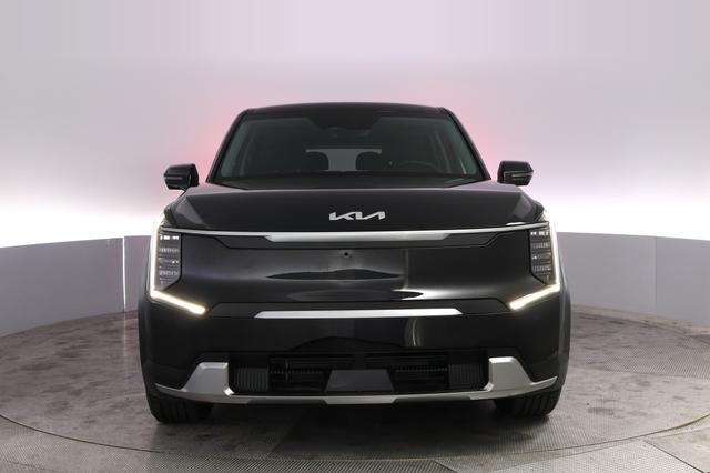 2024 Kia EV9 — photo 9 of 23
