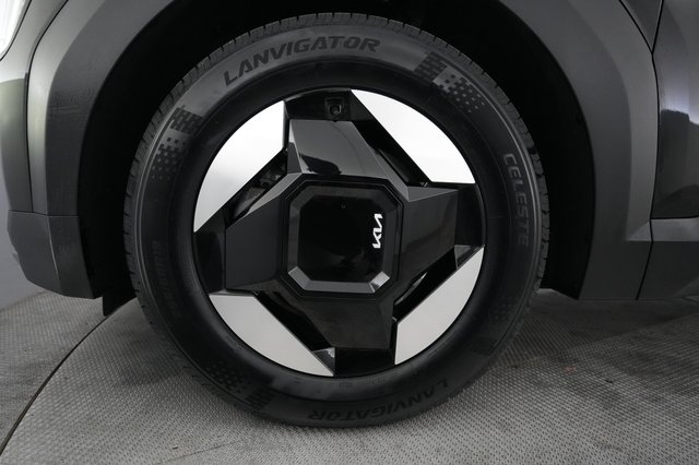2024 Kia EV9 — photo 15 of 23