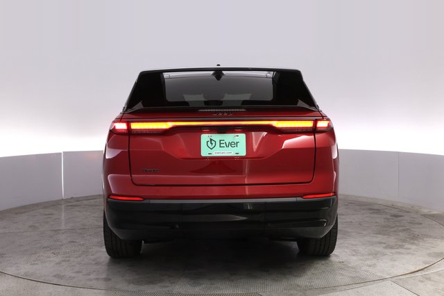 2025 Jeep Wagoneer S — photo 12 of 19
