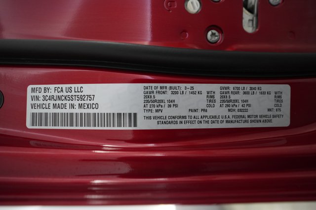 2025 Jeep Wagoneer S — photo 19 of 19