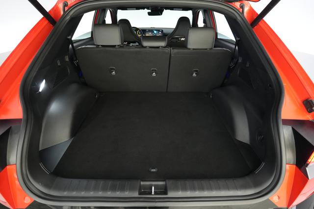 2025 Hyundai IONIQ 5 — photo 6 of 20
