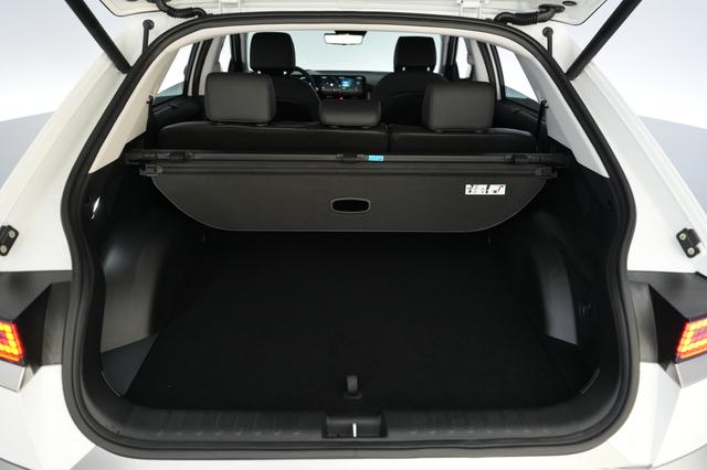 2026 Hyundai IONIQ 5 — photo 6 of 21