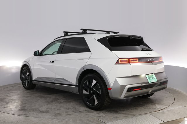 2026 Hyundai IONIQ 5 — photo 13 of 21
