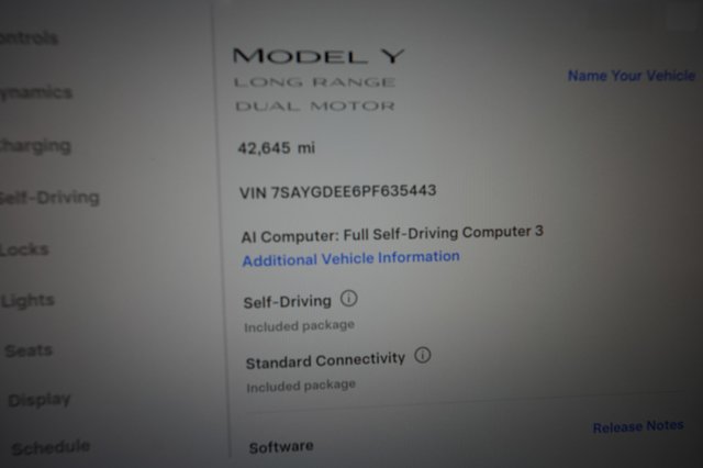 2023 Tesla Model Y — photo 5 of 23