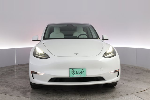 2023 Tesla Model Y — photo 9 of 23
