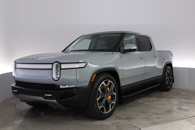 2022 Rivian R1T