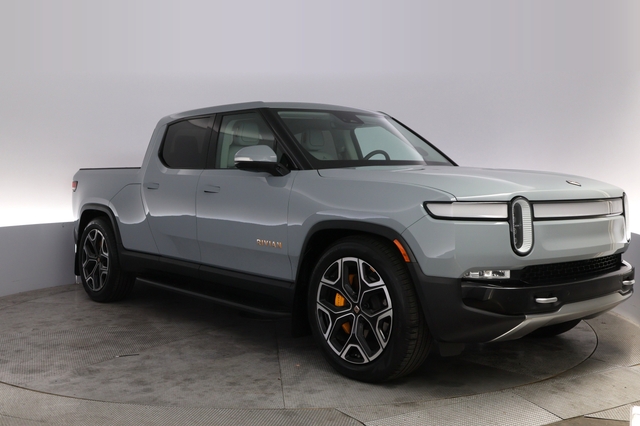 2022 Rivian R1T