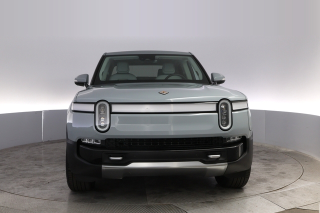 2022 Rivian R1T