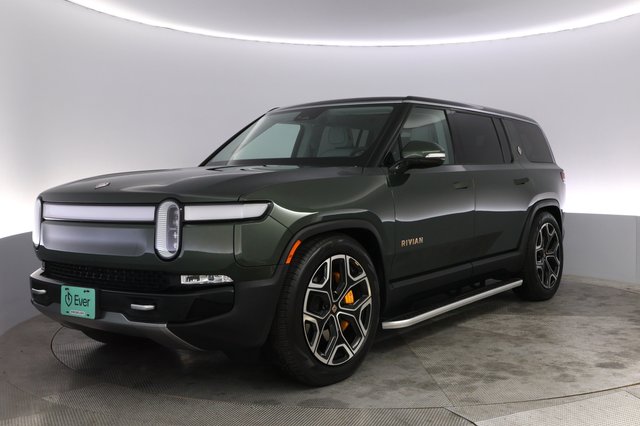 2023 Rivian R1S — VIN 7PDSGABA8PN026528