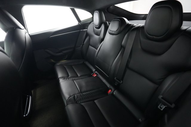 2022 Tesla Model S — photo 19 of 25