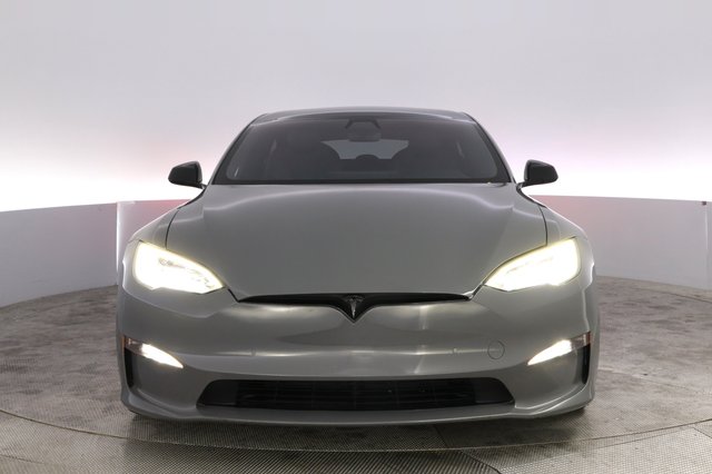 2022 Tesla Model S — photo 9 of 25